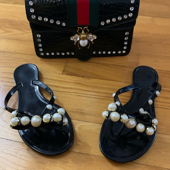 Faux Pearl Bow Flip Flops - Picture 3 of 5